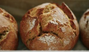 Im Topf Brot backen